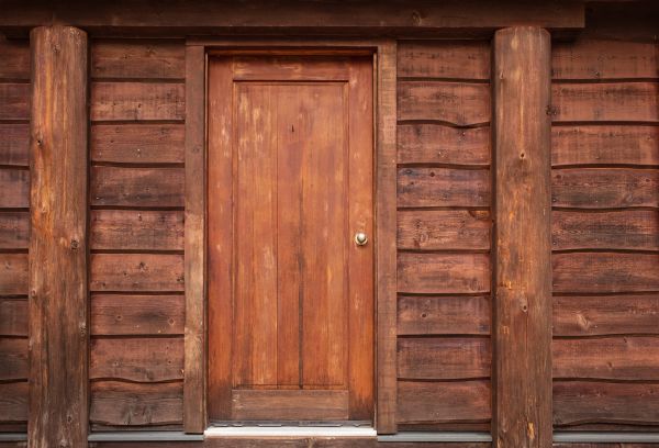 Cost of Log Cabin Siding Installation in Boise